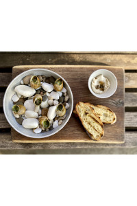 BAKED SNAILS WITH GREENS AND CREAM CHEESE