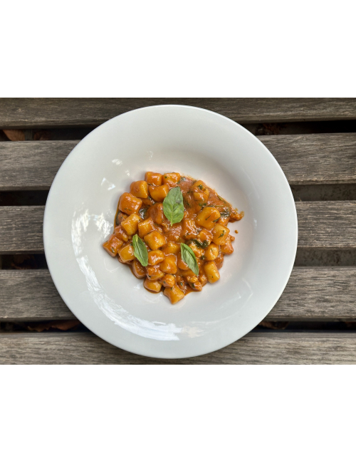 GNOCCHI WITH SHRIMPS IN TOMATO SAUCE