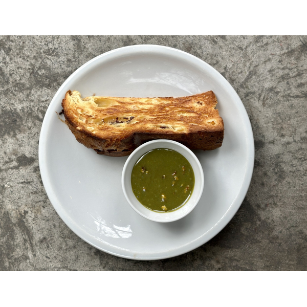 OVEN PANETTONE WITH PISTACHIO