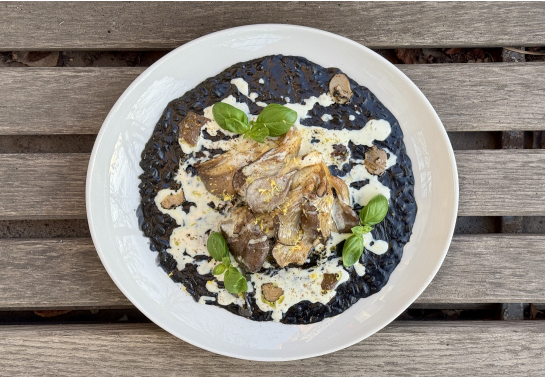 Buy BLACK RISOTTO WITH TRUFFLE AND MUSHROOMS