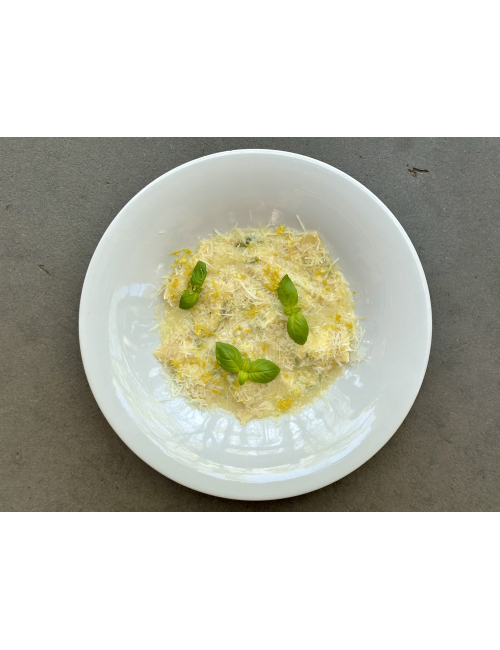 RAVIOLI WITH RICOTTA AND SPINACH
