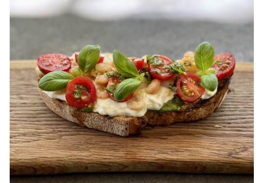 BRUSCHETTA WITH SHRIMP AND GRATEFUL CHEESE