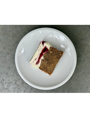 PLUM CAKE