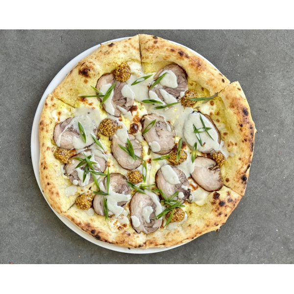 PIZZA WITH PORK PUSSY IN DARK BEER