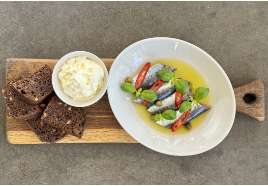 MARINATED SARDINES WITH WHIPED BUTTER