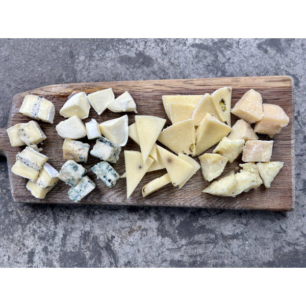 TAGLIERE DI FORMAGGI