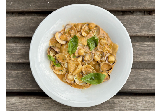 PAPPARDELLE ALLE VONGOLE.   вино купити с доставкою в Українi | iнтернет магазин GIANNIVINO