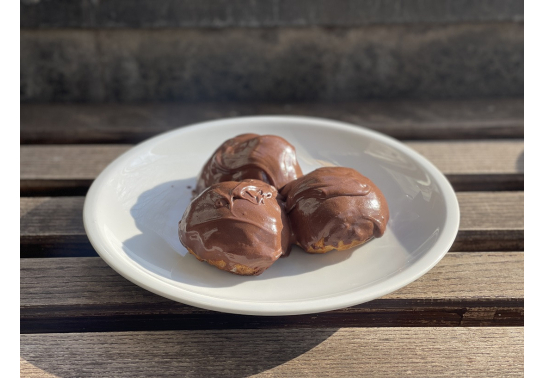 PROFITEROLES [3 PCS]