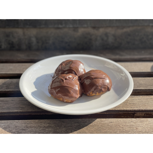 PROFITEROLES [3 PCS]