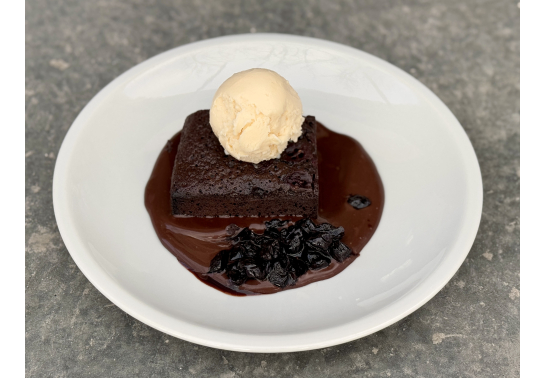 BROWNIES WITH CRANBERRY AND RED PEPPER