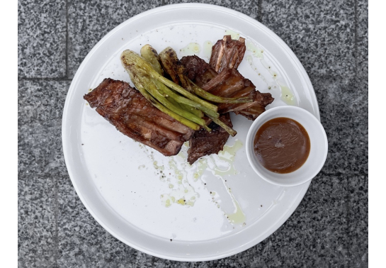 YOUNG CALF CARRE [UKRAINE]