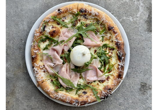 PROSCUTO COTTO WITH BURRATA