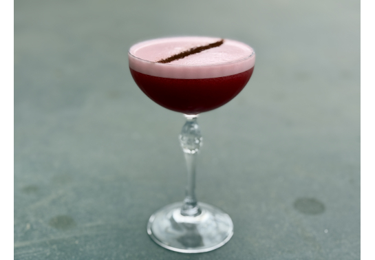 CLOVER CLUB.   вино купити с доставкою в Українi | iнтернет магазин GIANNIVINO