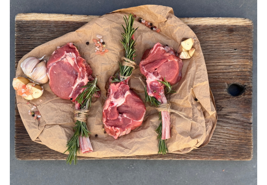 КАРЕ МОЛОДОГО ТЕЛЯ [УКРАЇНА]