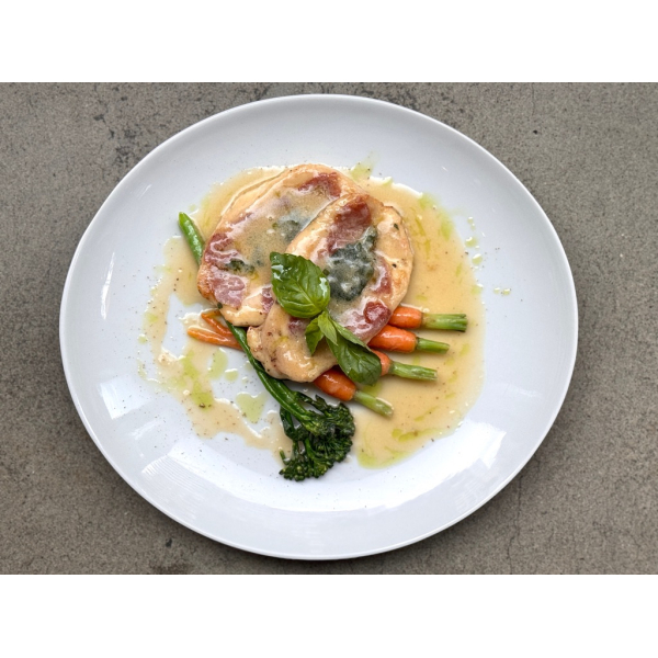 CHICKEN SALTIMBOCCA