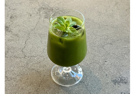 APPLE/KIWI/SPINACH SMOOTHIE