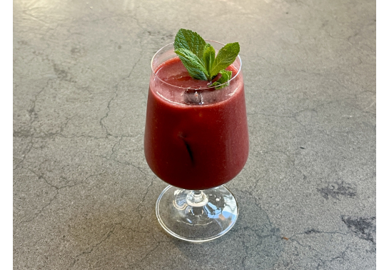 RASPBERRY/STRAWBERRY/BANANA SMOOTHIE