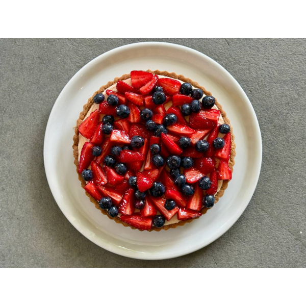 TART WITH SEASONAL BERRIES