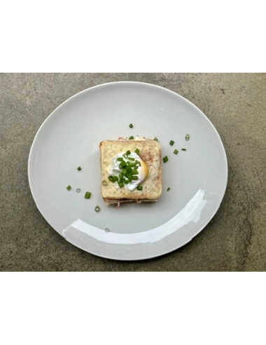BAKED SANDWICH WITH PROSCHUTTO COTTO AND POACHED EGG