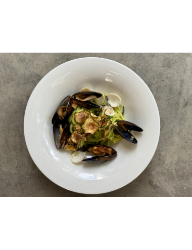 SPAGHETTI NERANO COZZE E VONGOLE